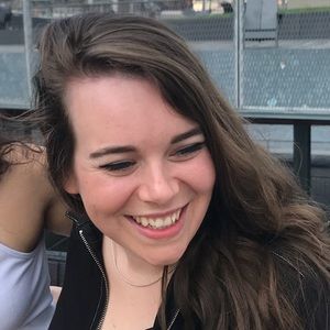 Meet your Posher, Zoe